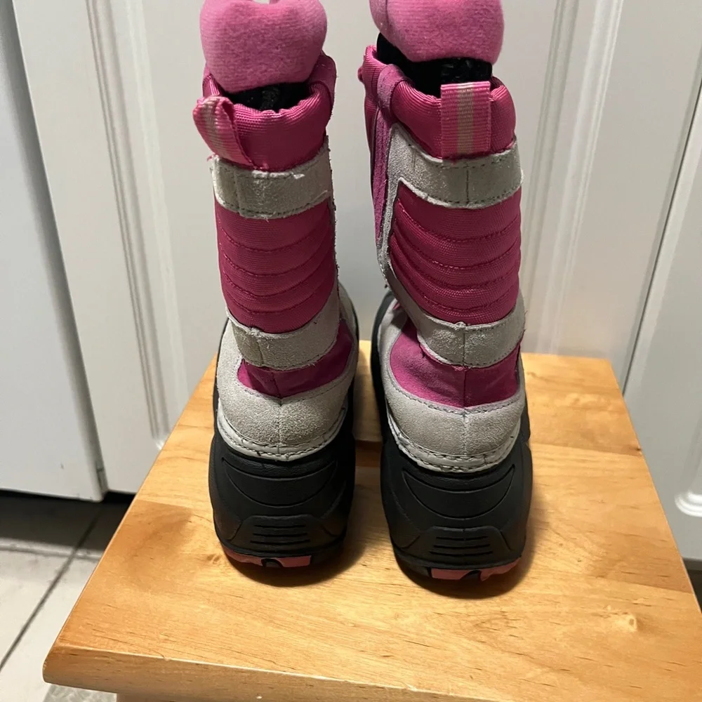 Totes Winter Snow Boots, Size 3M, Black,Gray & Pink
